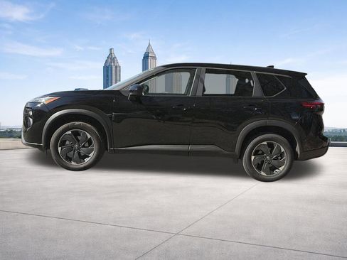 Used 2025 Nissan Rogue SV AWD/4WD image 2