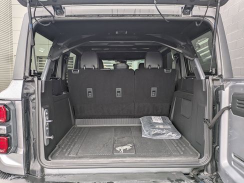 Used 2024 Ford Bronco Raptor w/ Interior Carbon Fiber Pack 6 image 24