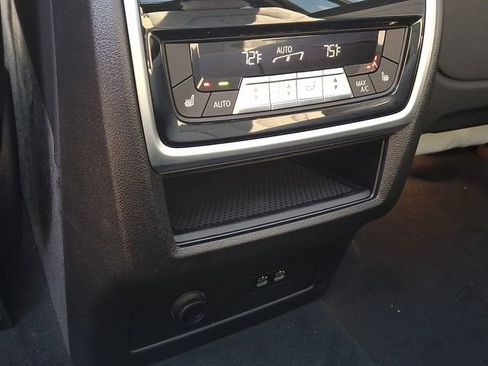 New 2026 BMW X7 xDrive40i AWD/4WD image 10