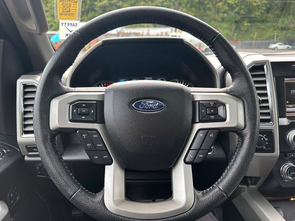 Used 2015 Ford F150 Lariat w/ Equipment Group 502A Luxury AWD/4WD image 15
