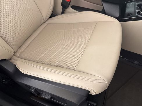Used 2023 BMW X1 xDrive28i w/ Premium Package AWD/4WD image 27