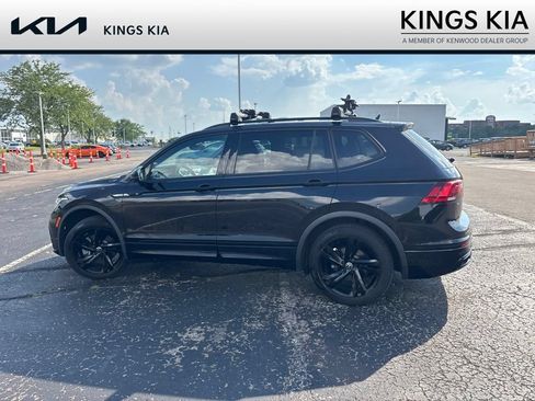 Used 2023 Volkswagen Tiguan SE R-Line AWD/4WD image 14