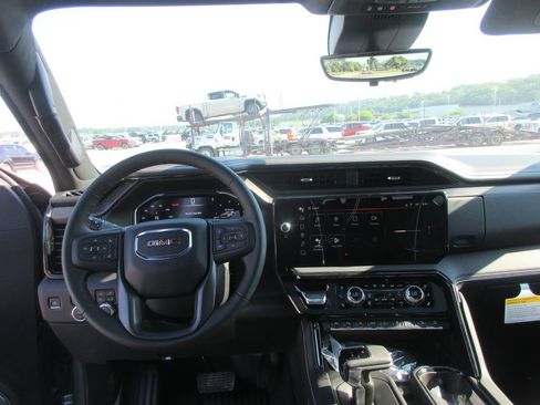 New 2026 GMC Sierra 1500 AT4X AWD/4WD image 16