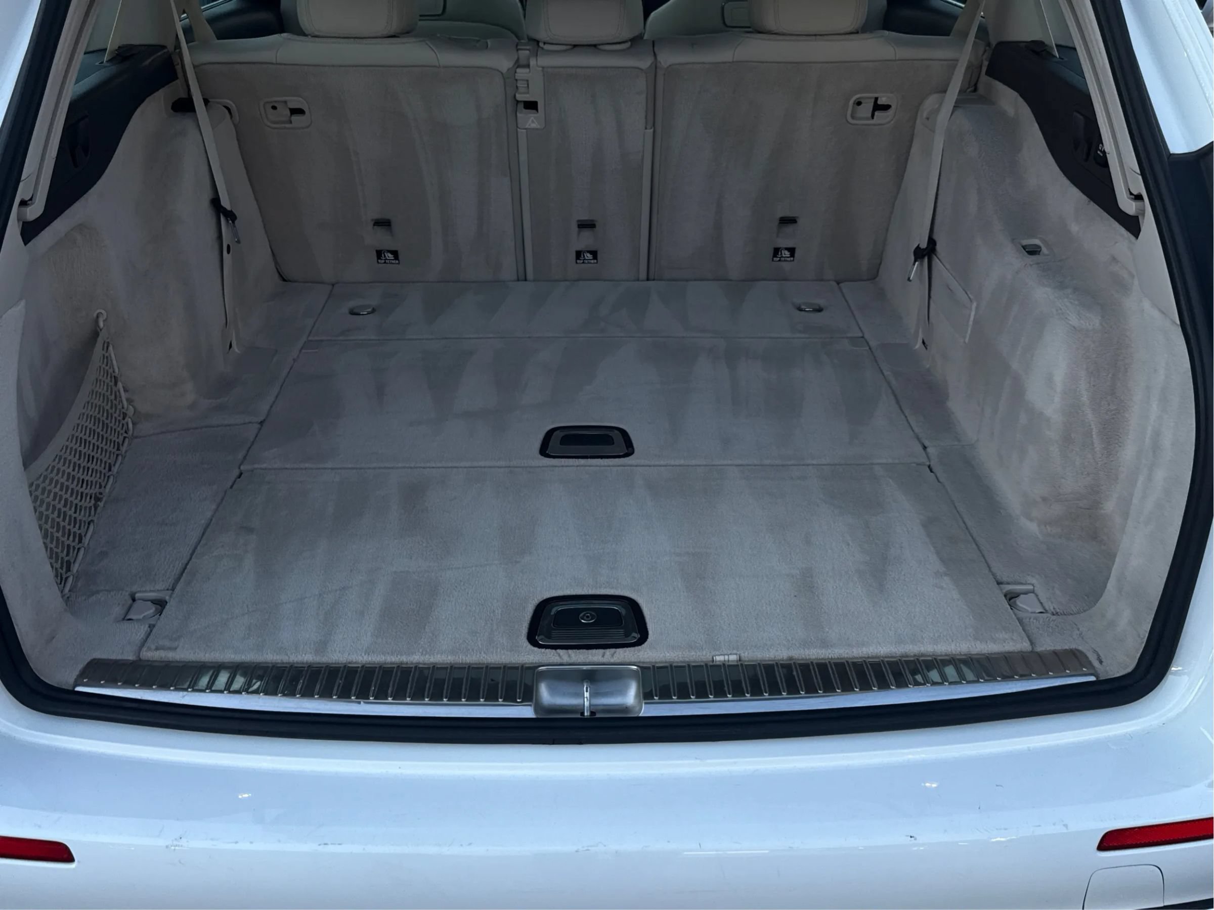 Used 2019 Mercedes-Benz E 450 4MATIC Wagon image 23