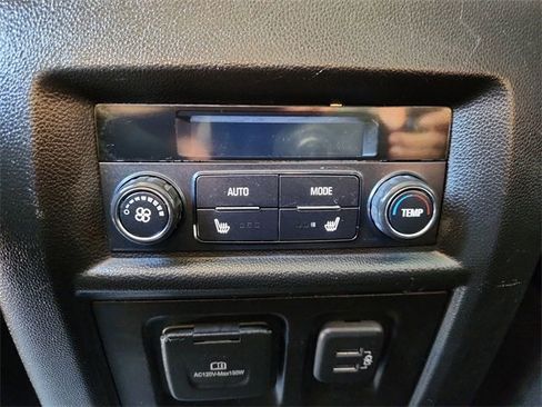 Used 2019 Chevrolet Traverse Premier w/ Redline Edition image 22