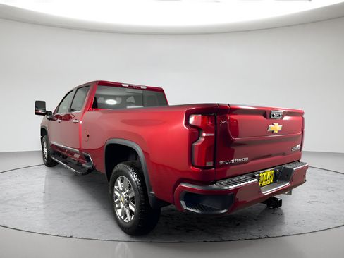 New 2026 Chevrolet Silverado 2500 High Country w/ Technology Package AWD/4WD image 5