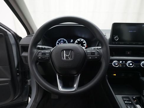 Certified 2024 Honda CR-V LX image 4