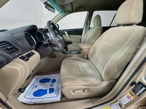 Used 2010 Toyota Highlander 4WD image 23