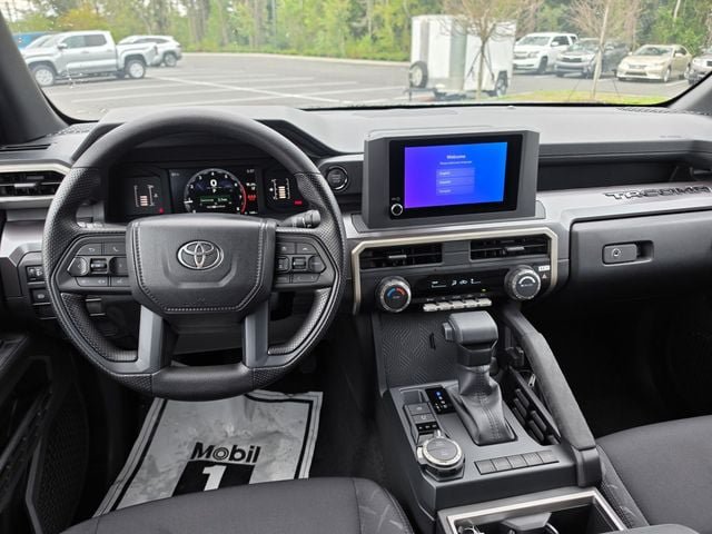 Used 2026 Toyota Tacoma SR5 AWD/4WD image 11