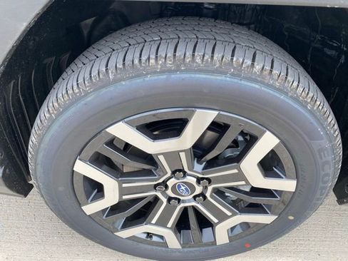 New 2026 Subaru Outback Touring XT image 27