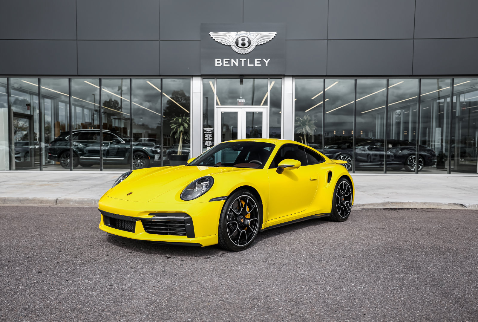 Used 2022 Porsche 911 Turbo S AWD/4WD image 1
