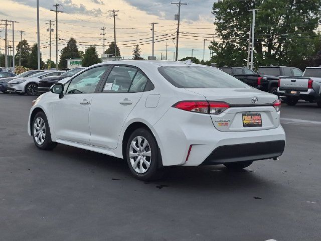 New 2026 Toyota Corolla LE FWD image 5