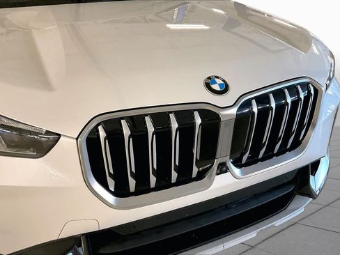 Used 2025 BMW X1 xDrive28i AWD/4WD image 30