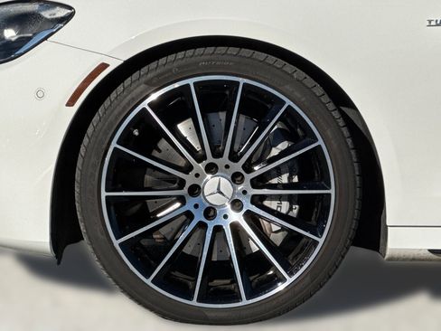 Used 2022 Mercedes-Benz E 53 AMG 4MATIC Sedan image 11