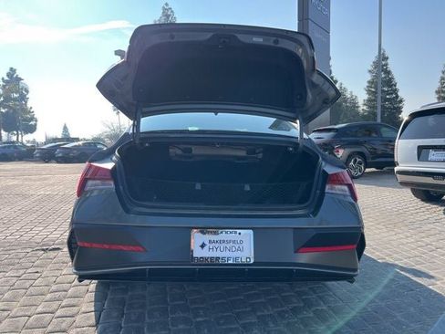 New 2026 Hyundai Elantra SEL Sport Premium image 26