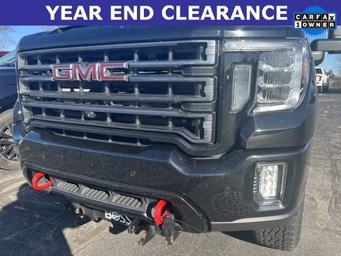 Used 2021 GMC Sierra 2500 AT4 w/ AT4 Premium Plus Package image 3