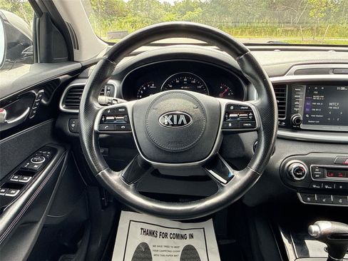 Used 2019 Kia Sorento SX w/ SX Touring Package AWD/4WD image 24