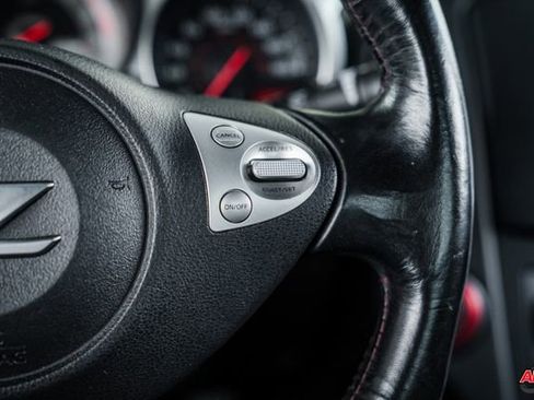 Used 2013 Nissan 370Z NISMO image 70