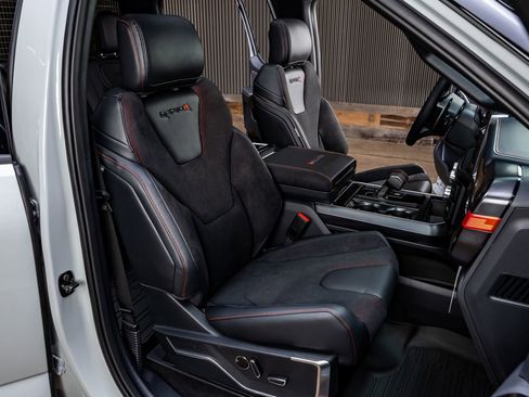 Used 2026 Ford F150 Raptor AWD/4WD image 31