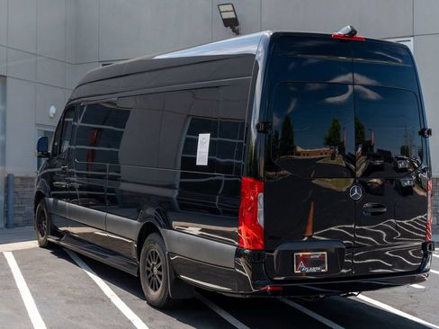 Used 2019 Mercedes-Benz Sprinter 170 image 15