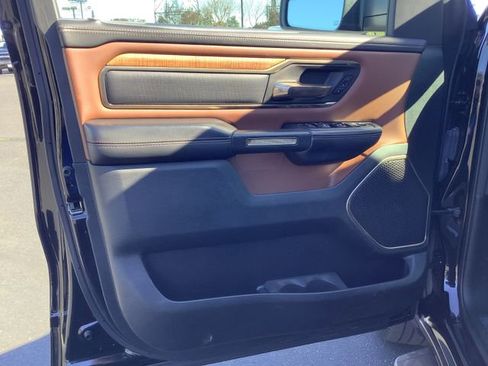 Used 2021 RAM 1500 Limited image 9