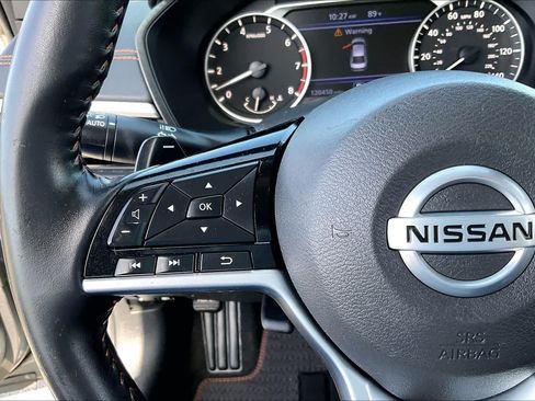 Used 2020 Nissan Altima 2.5 SR FWD image 20