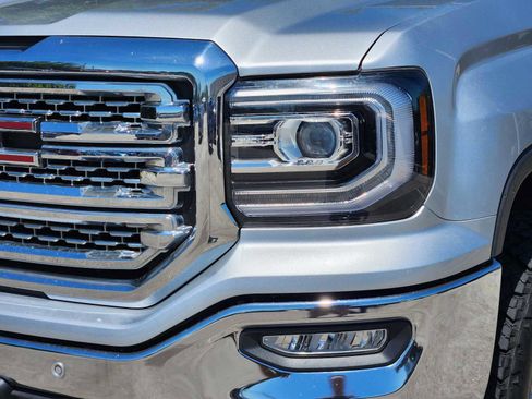 Used 2018 GMC Sierra 1500 SLT w/ Enhanced Driver Alert Package RWD image 7