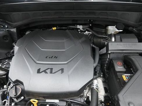 Used 2025 Kia Telluride S FWD image 32