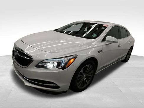 Used 2017 Buick LaCrosse Essence w/ Sun and Shade Package image 5