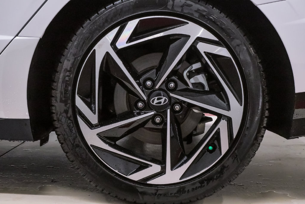 Used 2026 Hyundai Sonata SEL FWD image 28