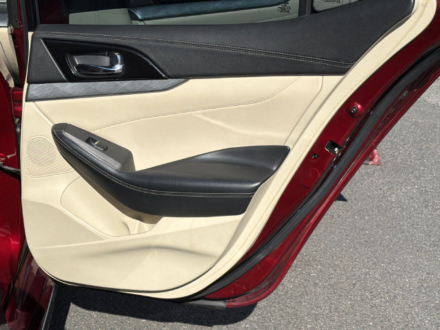 Used 2017 Nissan Maxima 3.5 SL FWD image 17