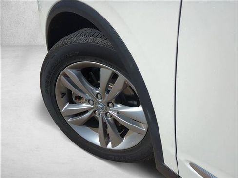 Used 2024 Acura MDX FWD image 10