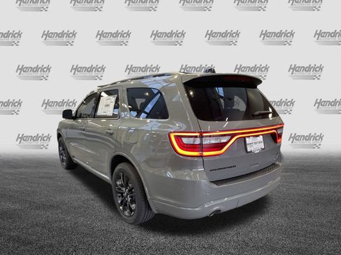 Certified 2025 Dodge Durango GT w/ Blacktop Package image 8