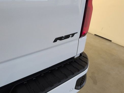 New 2026 Chevrolet Silverado 1500 RST w/ Dark Appearance Package image 40