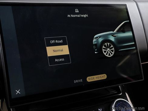 Used 2023 Land Rover Range Rover Sport SE Dynamic AWD/4WD image 39