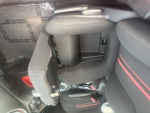 Used 2013 Dodge Dart Rallye FWD image 9