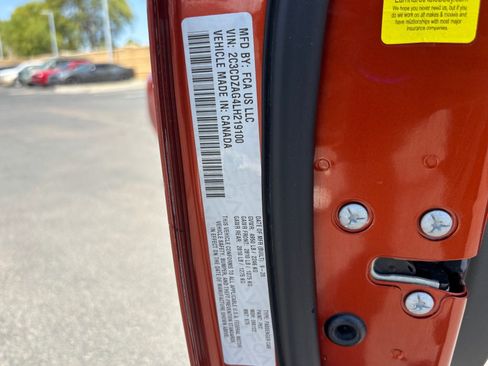 Used 2020 Dodge Challenger SXT w/ Driver Convenience Group RWD image 32