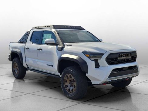 New 2026 Toyota Tacoma 4x4 Double Cab Hybrid image 2