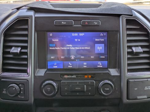 Used 2022 Ford F250 XLT w/ XLT Value Package AWD/4WD image 17