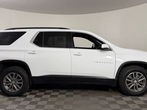 Used 2023 Chevrolet Traverse LT w/ LPO, Cargo Package AWD/4WD image 9