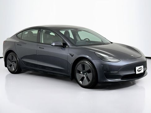 Used 2021 Tesla Model 3 Long Range image 2