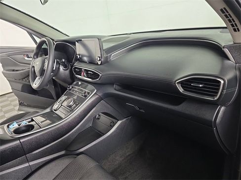 Used 2021 Hyundai Santa Fe SEL image 19
