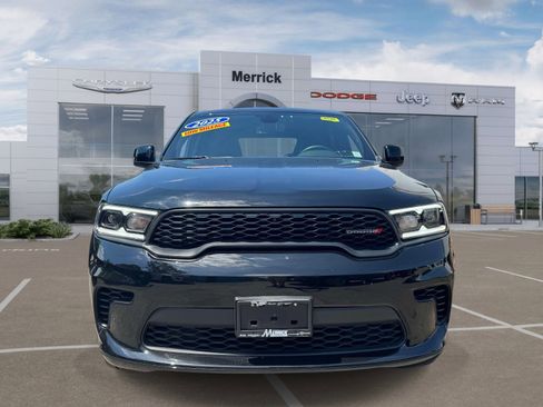Certified 2025 Dodge Durango GT w/ Blacktop Package AWD/4WD image 3