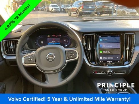 Certified 2024 Volvo S60 B5 Core image 23
