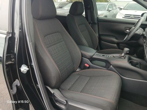 Used 2024 Honda HR-V Sport image 20