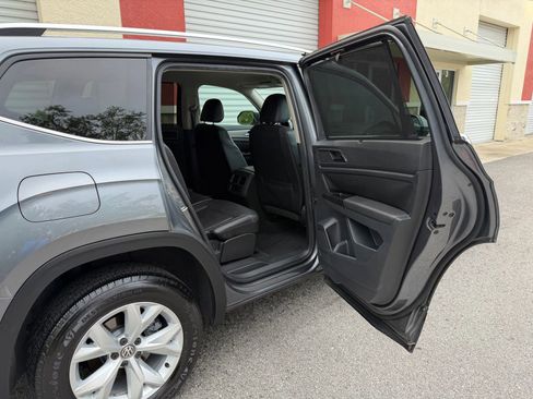 Used 2018 Volkswagen Atlas SE AWD/4WD image 35