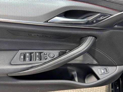 Used 2018 BMW 530i image 20