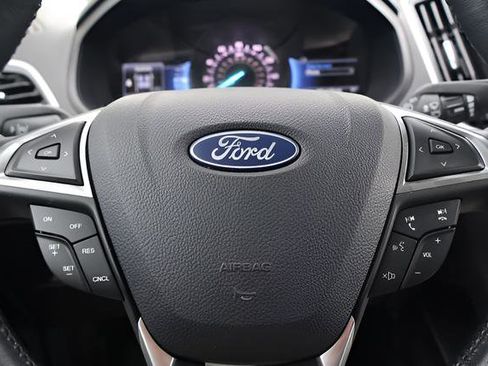 Used 2023 Ford Edge SEL w/ Convenience Package AWD/4WD image 19