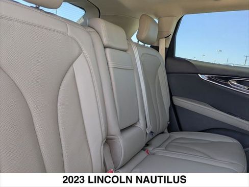 Certified 2023 Lincoln Nautilus Reserve w/ Monochromatic Package image 27