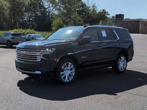 Used 2024 Chevrolet Tahoe High Country w/ Advanced Technology Package image 4